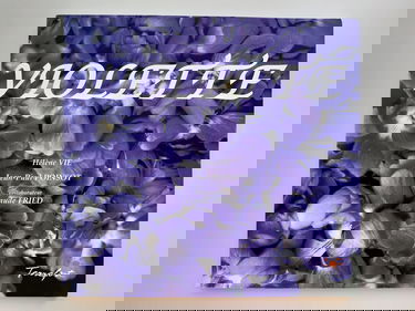 Violette dans tous ses éclats