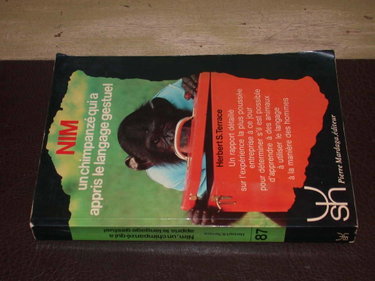 Couverture de Nim : un Chimpanzé qui a appris le langage gestuel