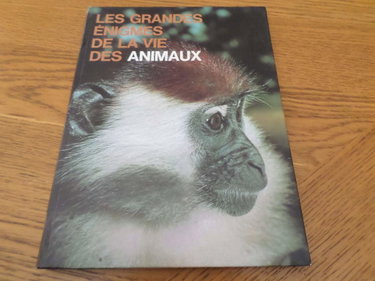 Couverture de les grandes enigmes de la vie des animaux, tome 1 : les animaux d afrique
