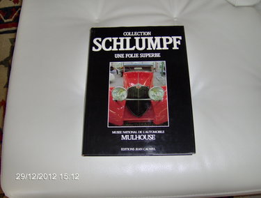 Couverture de COLLECTION SCHLUMPF.UNE FOLIE SUPERBE .