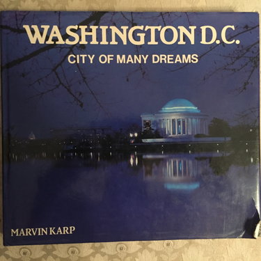 Couverture de Washington D.C. City of Many Dreams