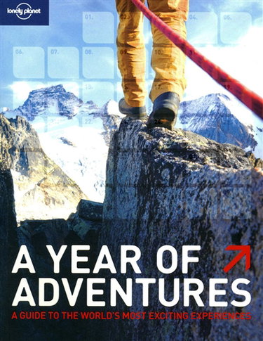 Couverture de A year of adventures par Lonely planet