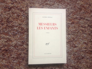 Couverture de Messieurs les enfants