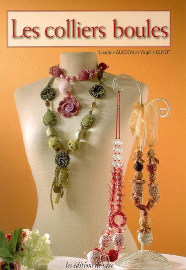 Couverture de Les colliers boules