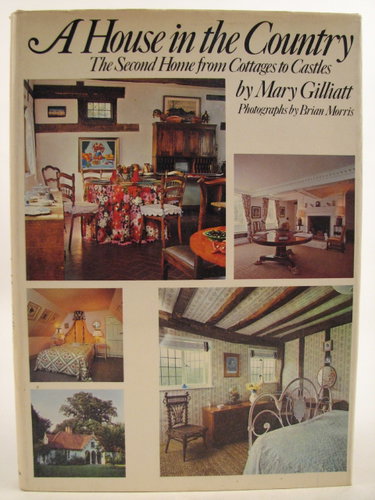Couverture de House in the Country