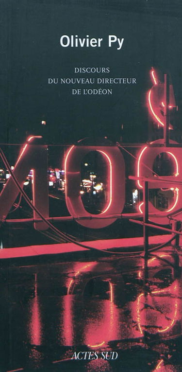 Discours du nouveau directeur de l'Odéon (interrompu par quelques masques)