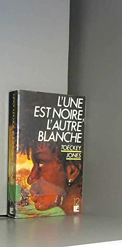 L'Une est noire, l'autre blanche