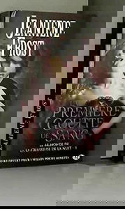 Le Monde de la chasseuse de la nuit, T1 : La Première Goutte de sang