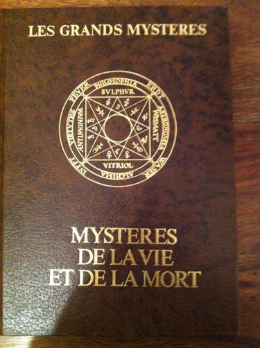 Couverture de Mystères de la vie et de la mort