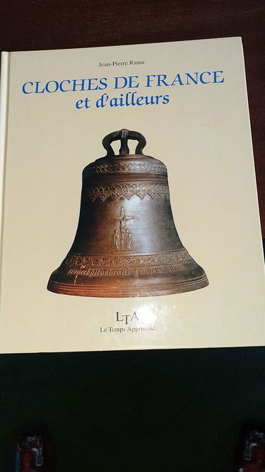 Cloches de France et d'ailleurs