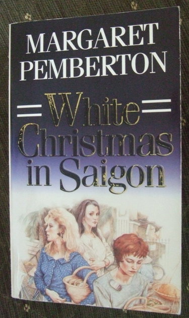 Couverture de White Christmas in Saigon
